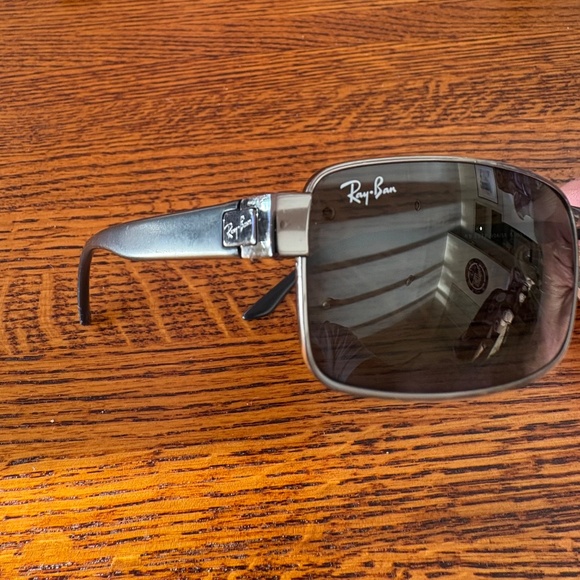 Ray Ban sunglasses - Picture 3 of 8